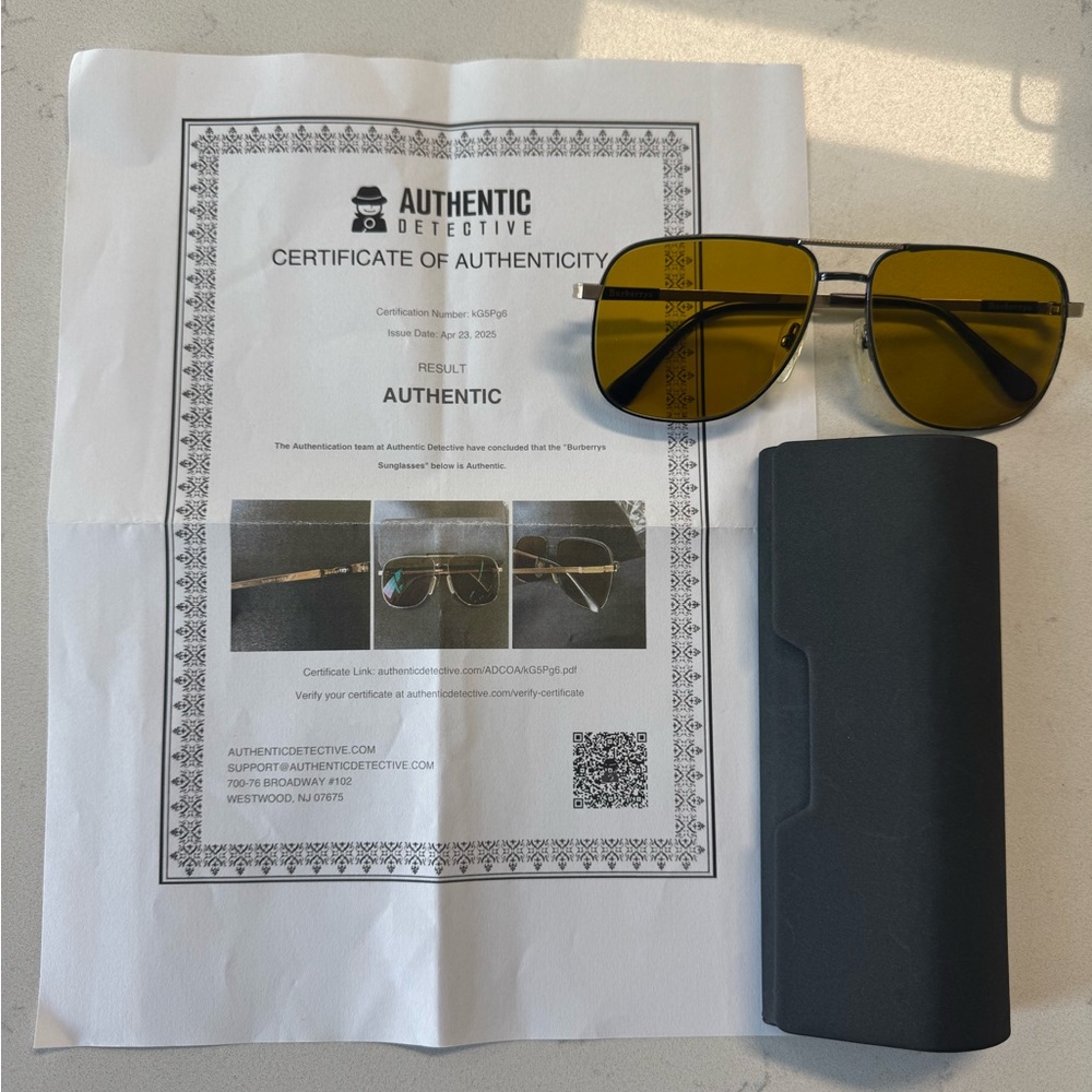 Burberry Men's Sunglasses - Black and Gold